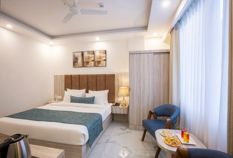 hotel east end delhi airport