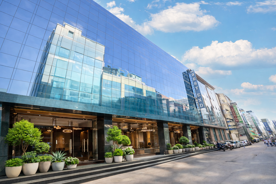 hotel east end delhi airport