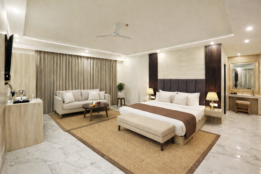 hotel east end delhi airport