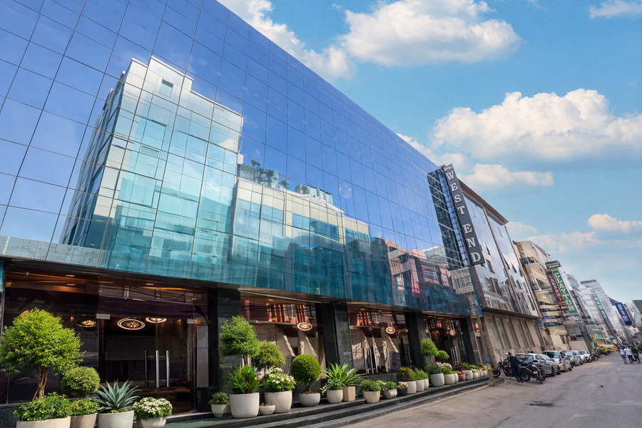 hotel east end delhi airport