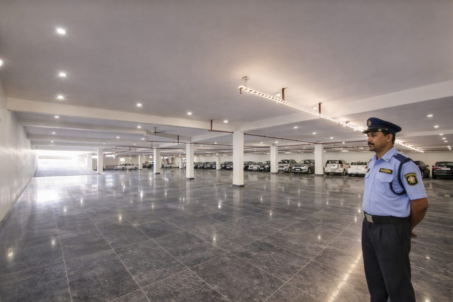 hotel cardinal express oxmo delhi airport