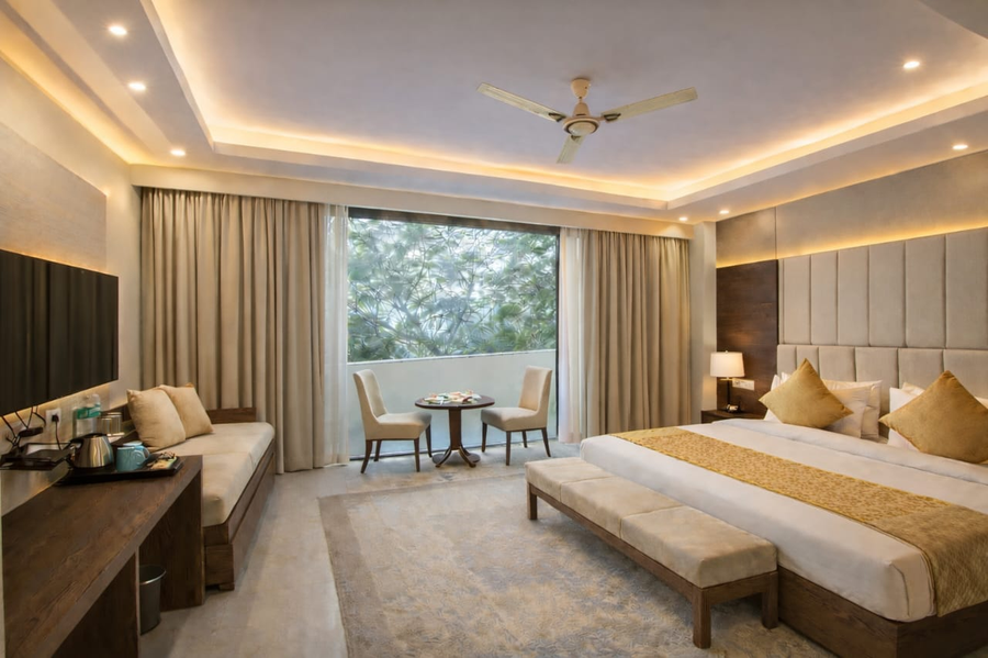 hotel cardinal express oxmo delhi airport