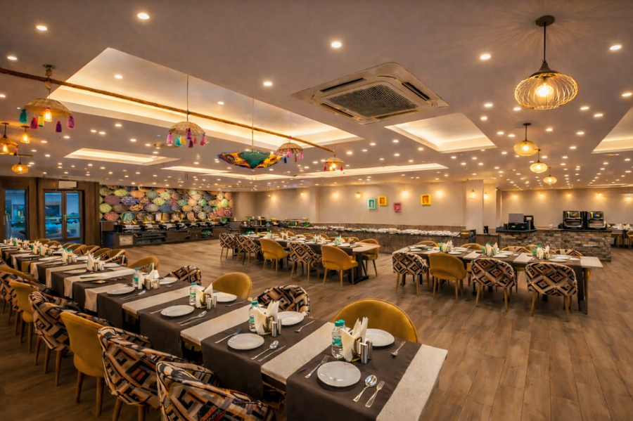 hotel cardinal express oxmo delhi airport