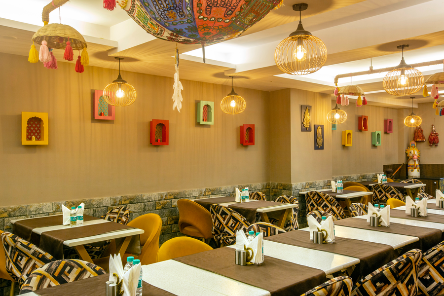 hotel cardinal express oxmo delhi airport