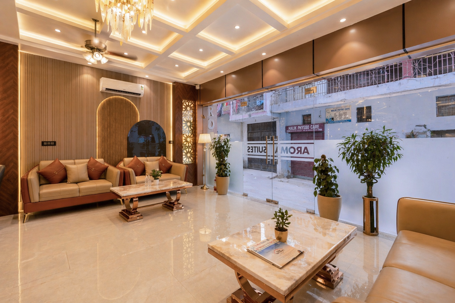 hotel aroma suites delhi airport
