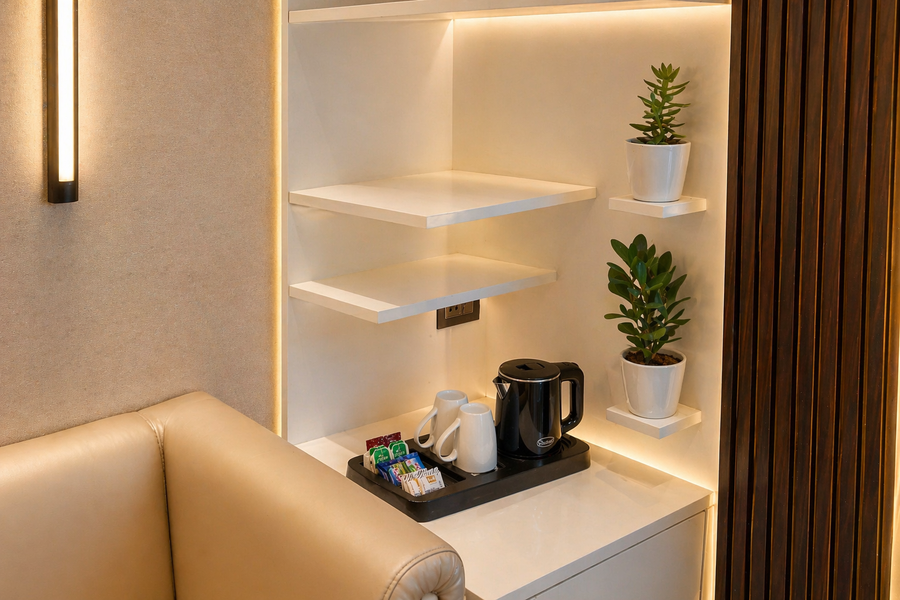 hotel aroma suites delhi airport