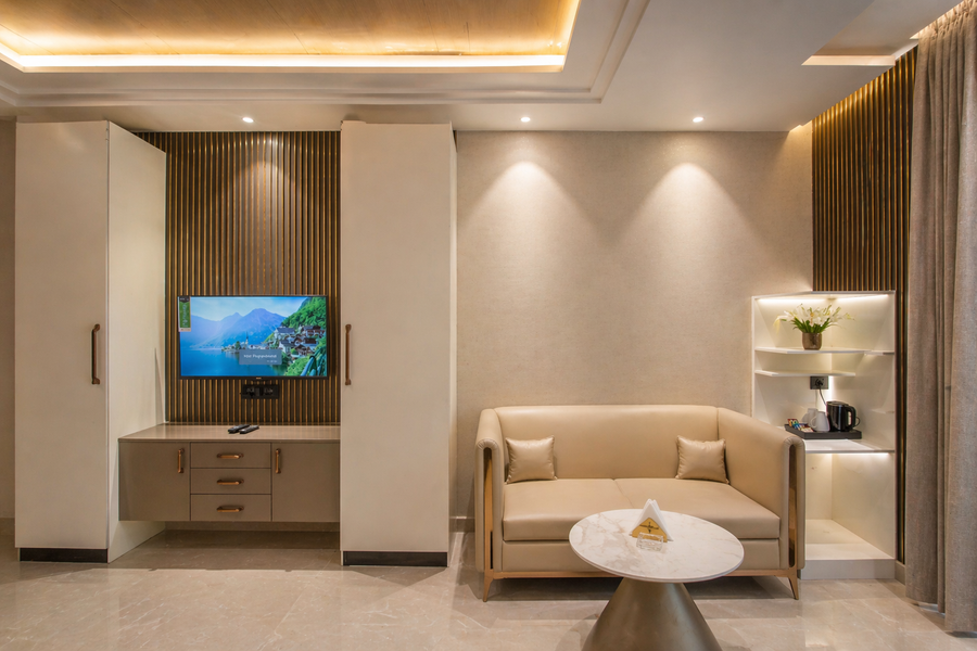 hotel aroma suites delhi airport