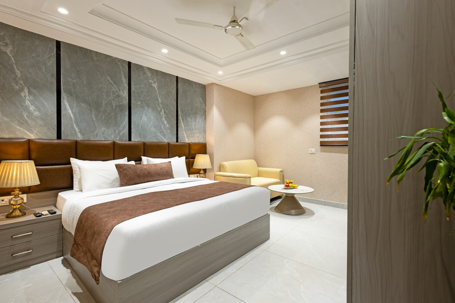 hotel aroma suites delhi airport