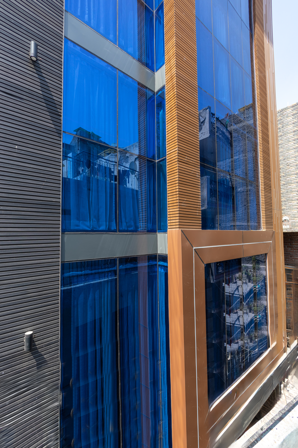 hotel aroma suites delhi airport