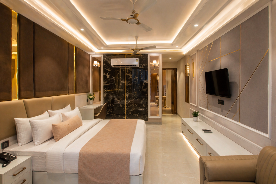 hotel aroma suites delhi airport