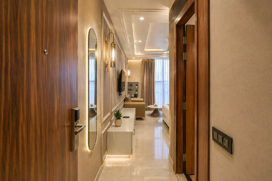 hotel aroma suites delhi airport