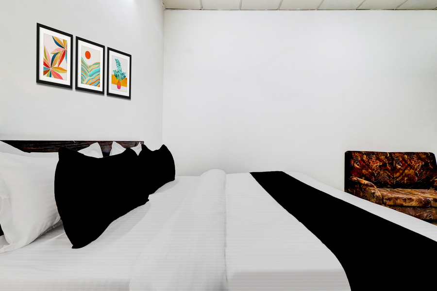 hotel o dehradun central railway junction formerly bhagwan guest house