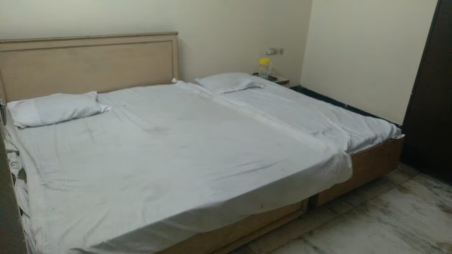 hotel maharaja palace