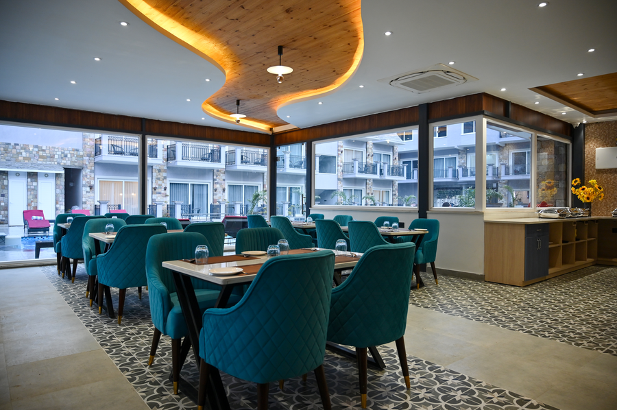 amritara chakra river resort