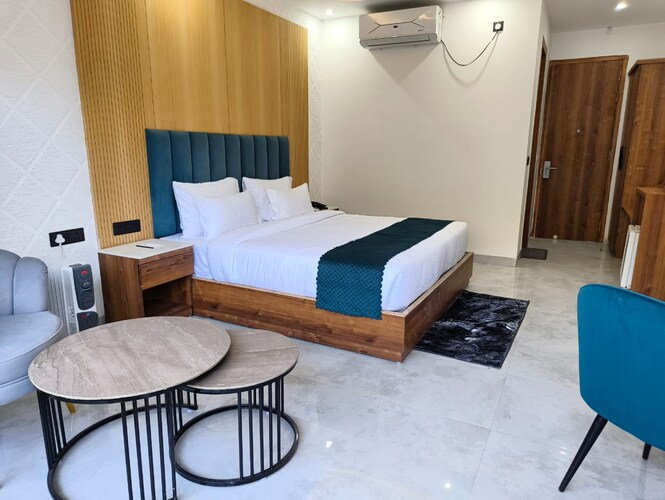 amritara chakra river resort