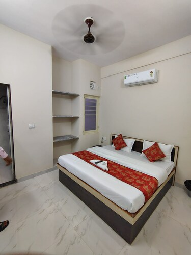 hotel vedik villa