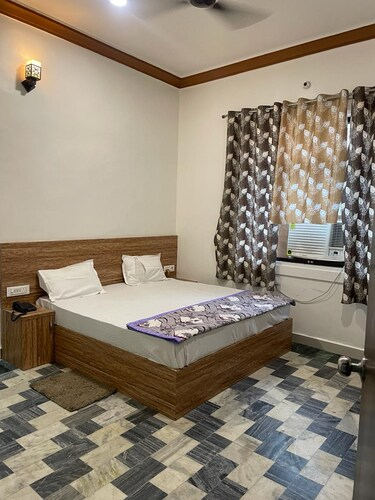 shree mahidev palace ayodhya