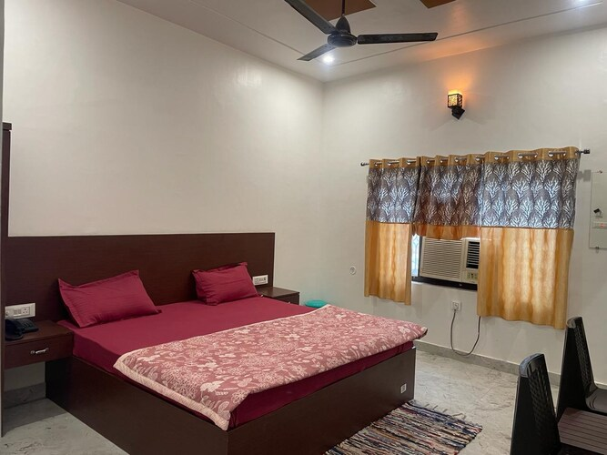 shree mahidev palace ayodhya