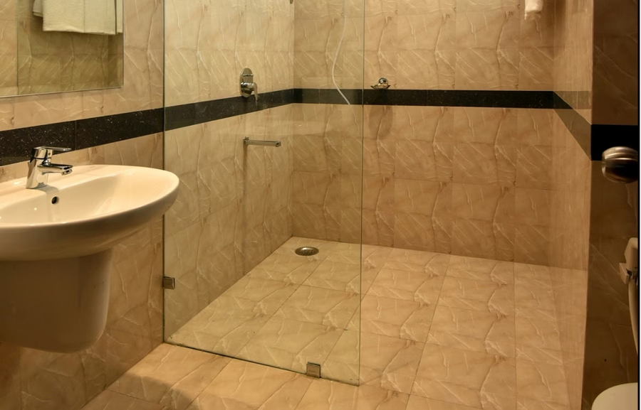 the royal city hotel