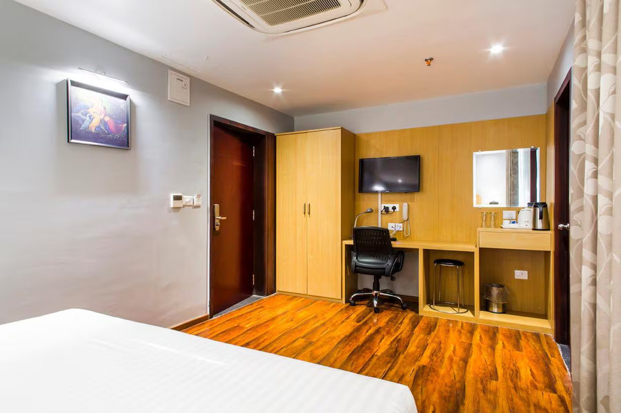 the royal city hotel