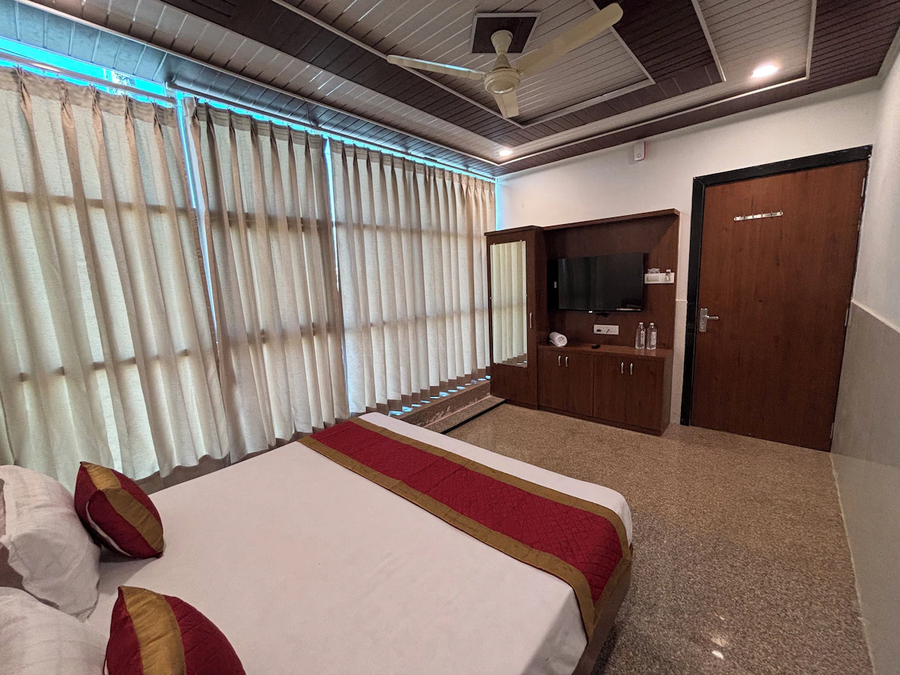 hotel shivaay