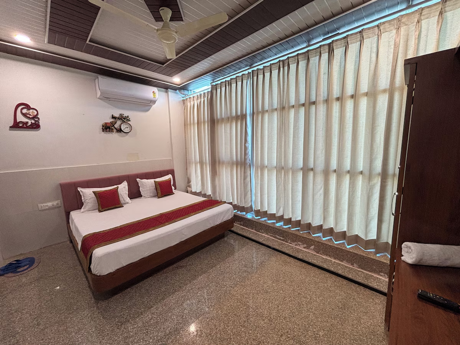 hotel shivaay
