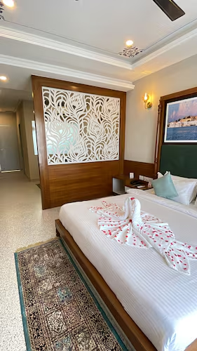 shree ji mahal hotel