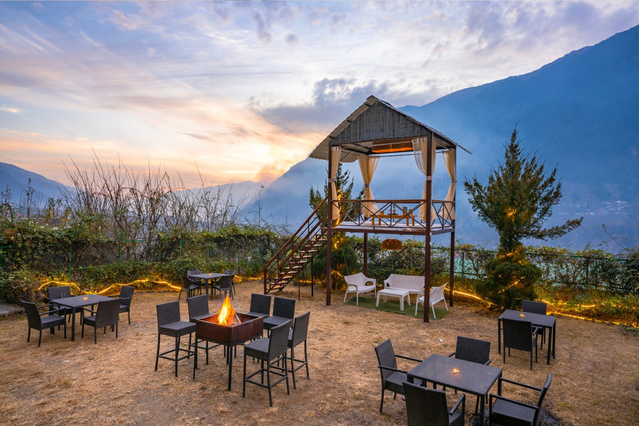 moustache select manali