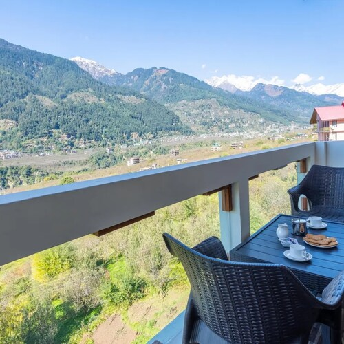 moustache select manali