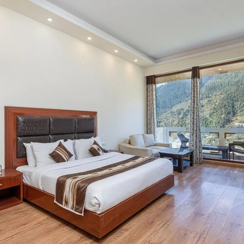 moustache select manali