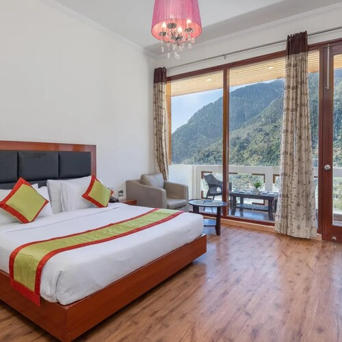 moustache select manali