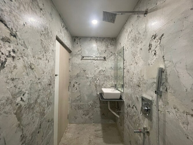 parth king resort tarapith