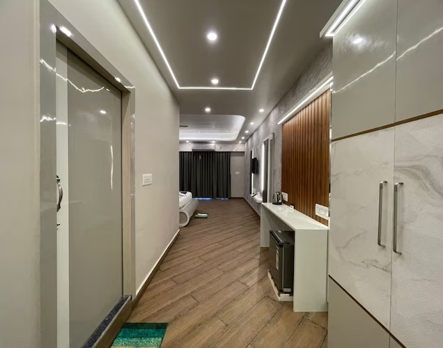 parth king resort tarapith