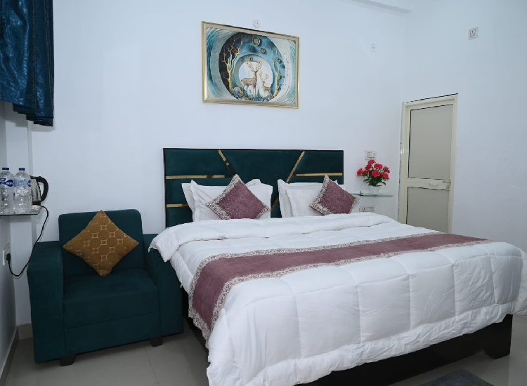 shri dham hotel and resort