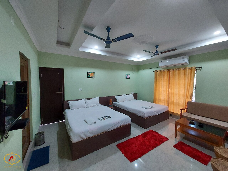 hotel aayes and resort