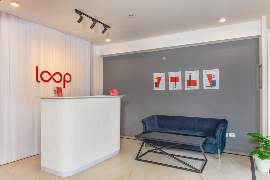 Loop By Zolo Baani Square, Gurugram,,3 star