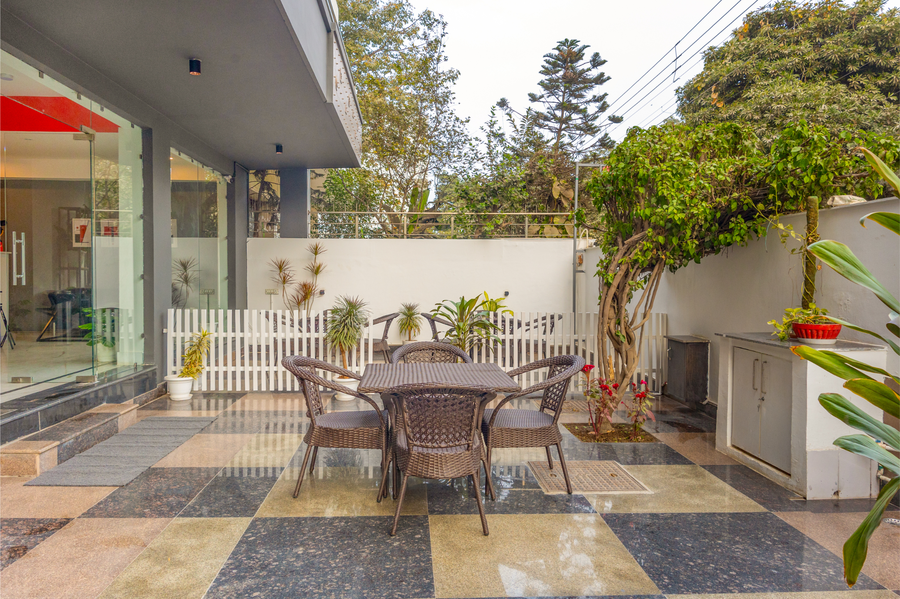 loop by zolo baani square gurugram