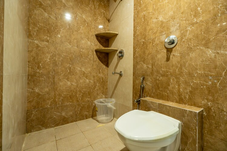 loop hostels baani square gurugram