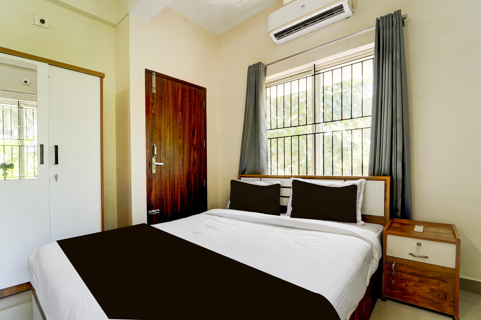 super collection o calicut near calicut medical college