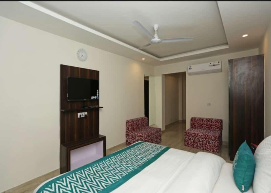 hotel lakshmi palace