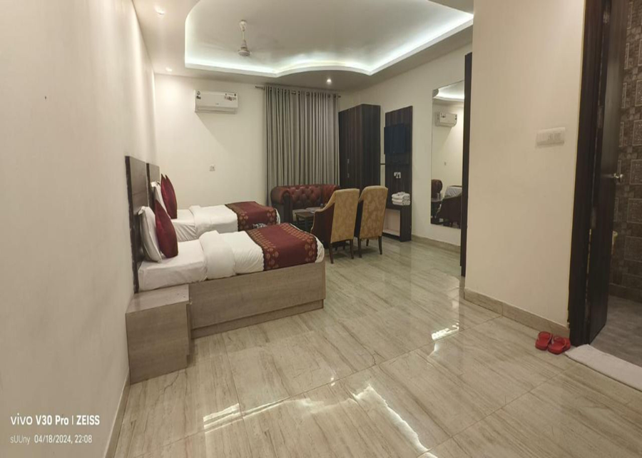 hotel lakshmi palace