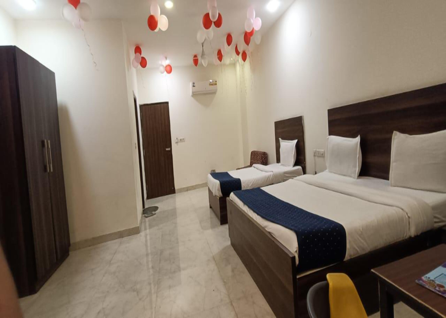 Hotel Lakshmi Palace,Mahipalpur,2 star