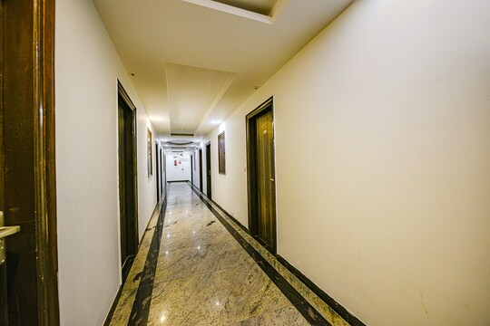 hotel lakshmi palace