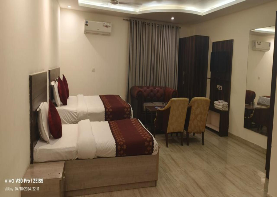 hotel lakshmi palace