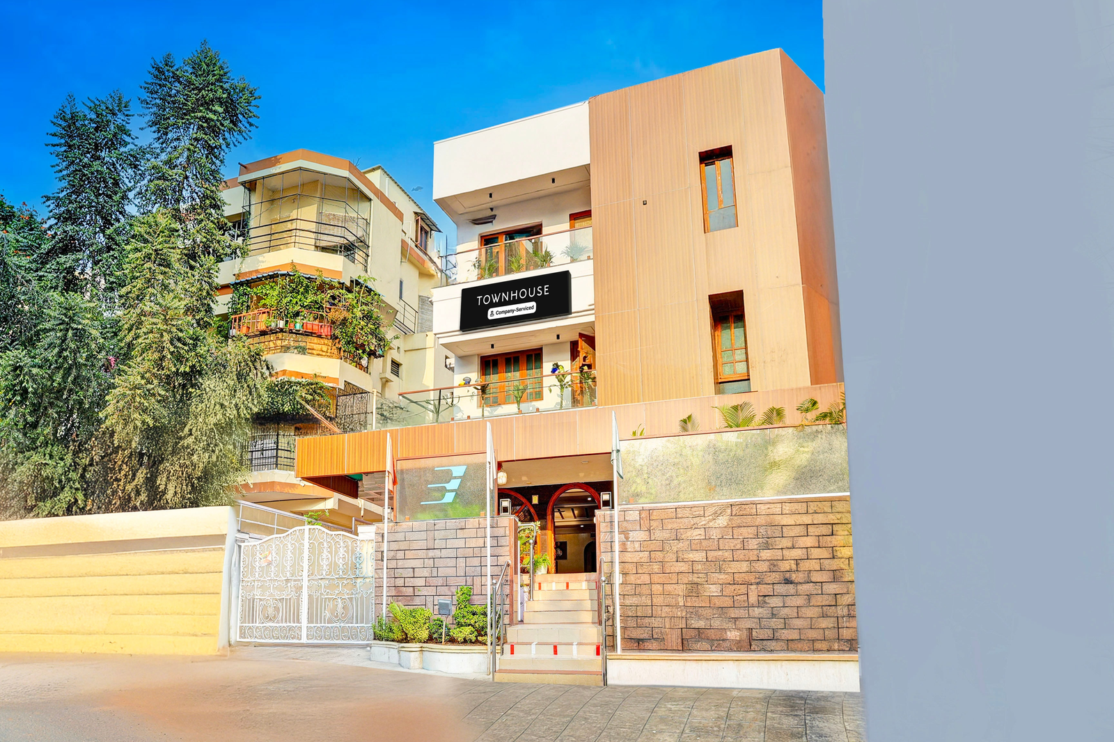 super townhouse seethammadhara junction formerly vijaya residency