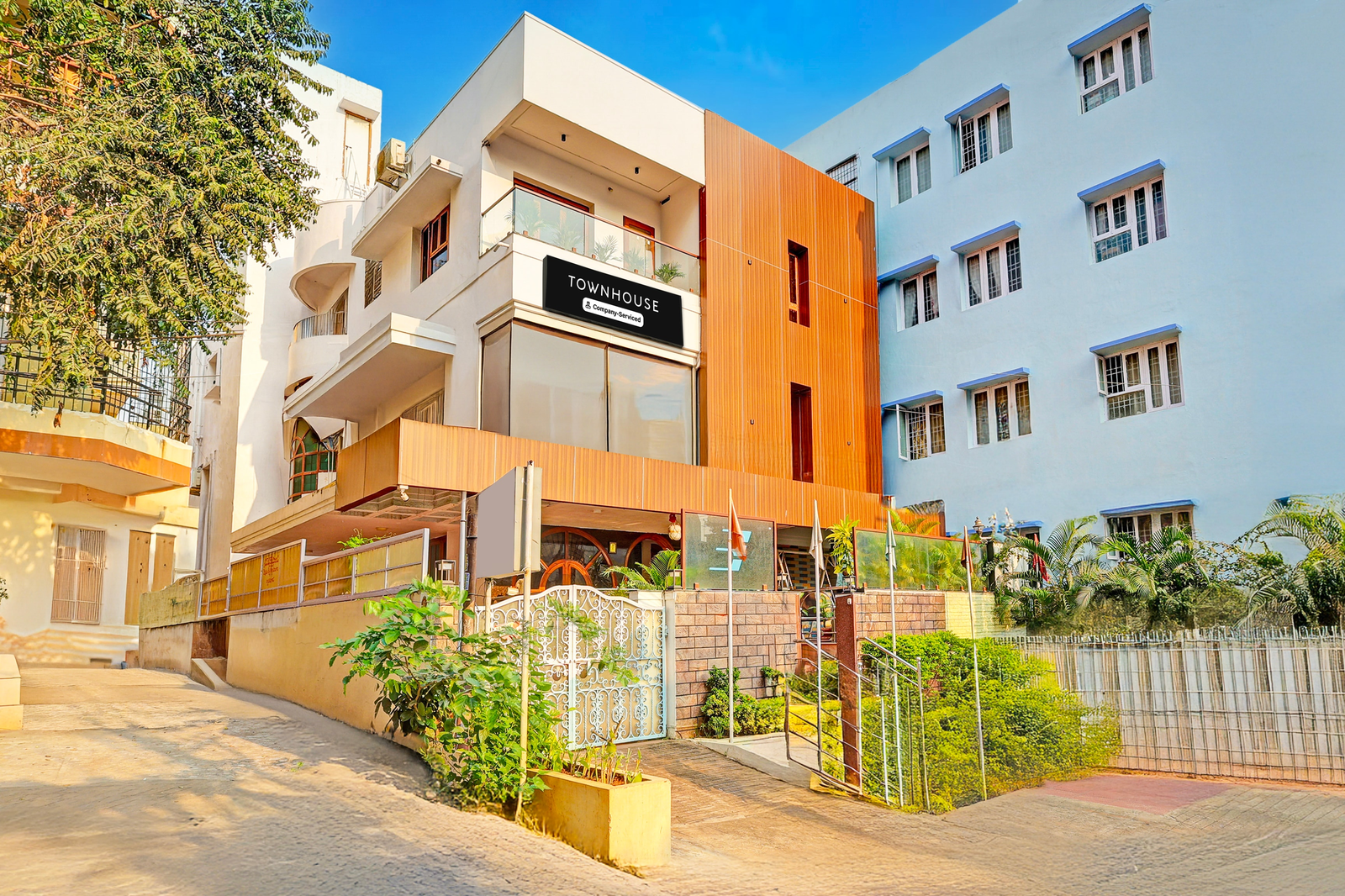 super townhouse seethammadhara junction formerly vijaya residency