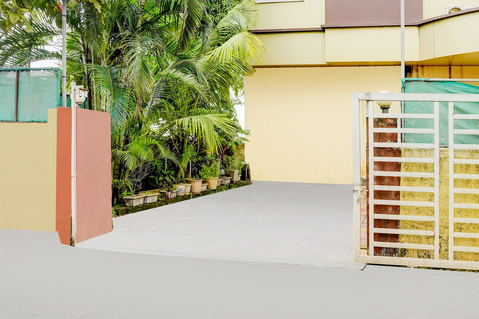 super hotel o kharbao bhiwandi thane