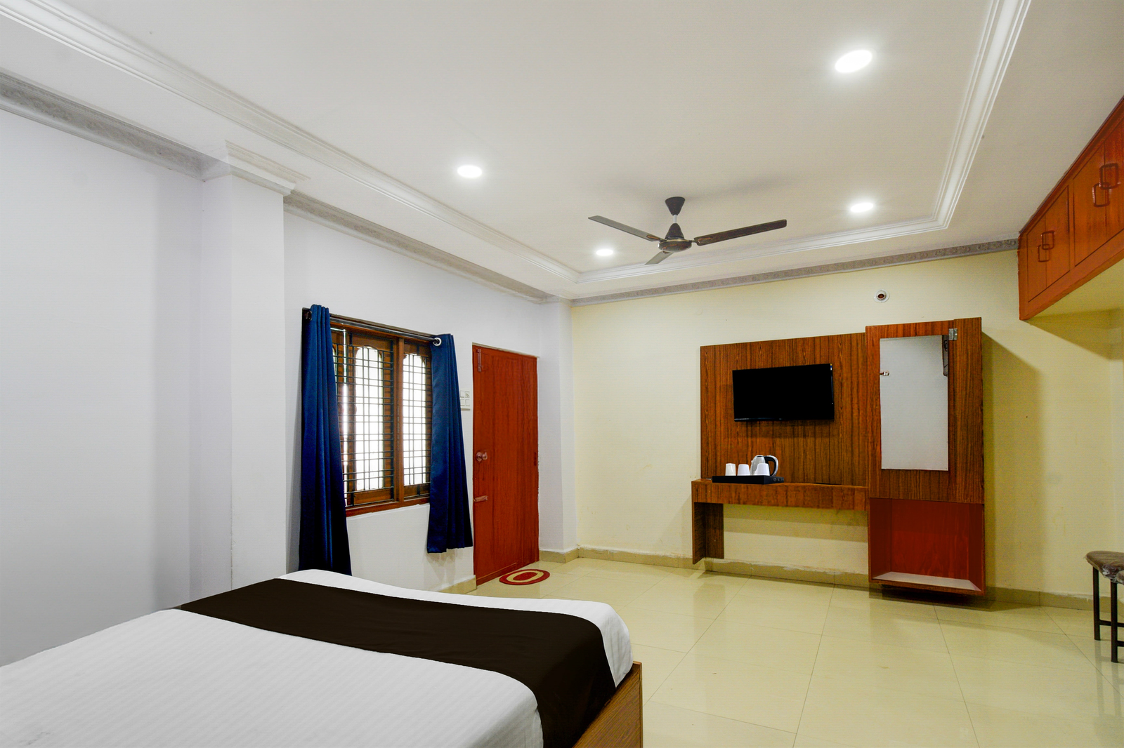 collection o l b nagar metro station formerly d n groups