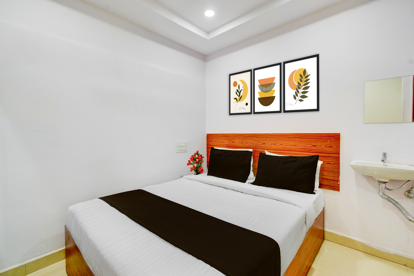 collection o l b nagar metro station formerly d n groups