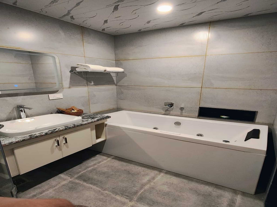 palette hotel cecil by checkin srinagar